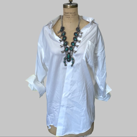 Kenneth Cole Reaction Tops - Kenneth Cole Reaction White Dress Shirt crisp